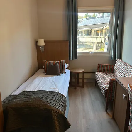 Отель Holmen Fjordhotell 4*