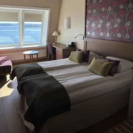 Holmen Fjordhotell 4*