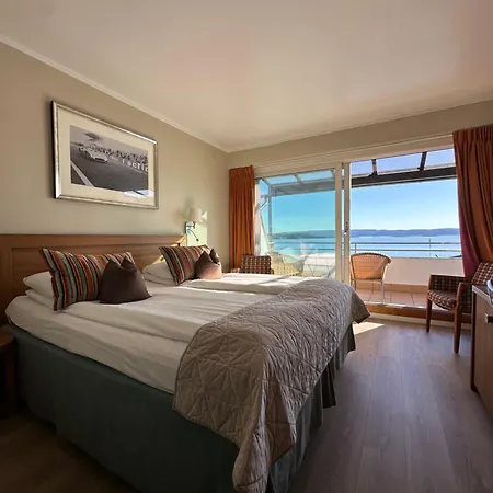 Holmen Fjordhotell 4* Nesbru