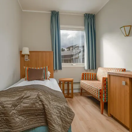 Holmen Fjordhotell Otel 4*