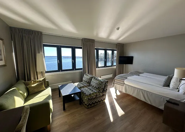 Hotell Holmen Fjordhotell 4*