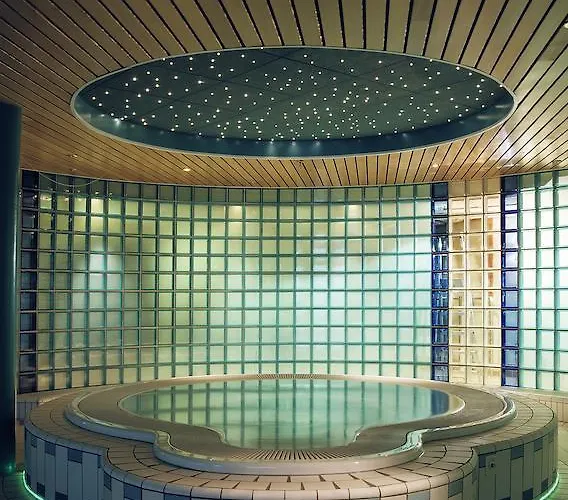 Hotell Holmen Fjordhotell