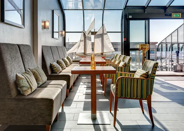 Holmen Fjordhotell Nesbru