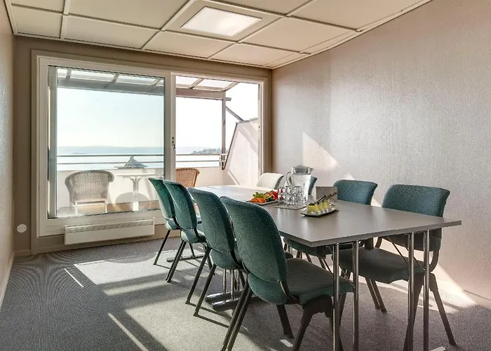 Hotell Holmen Fjordhotell Nesbru